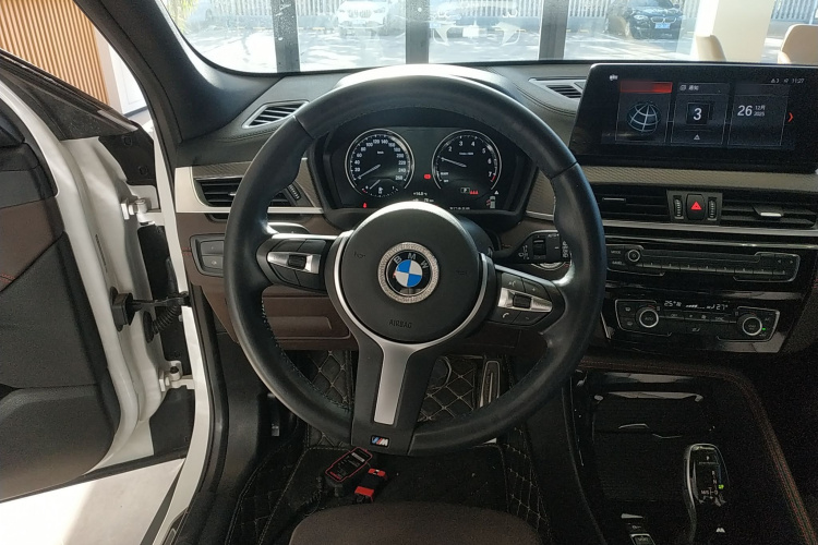 宝马X2 2021款 改款 sDrive25i 锋芒版局部细节13