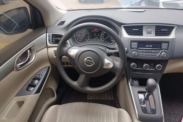 日产 轩逸 2016款 1.6XE CVT舒适版局部细节13