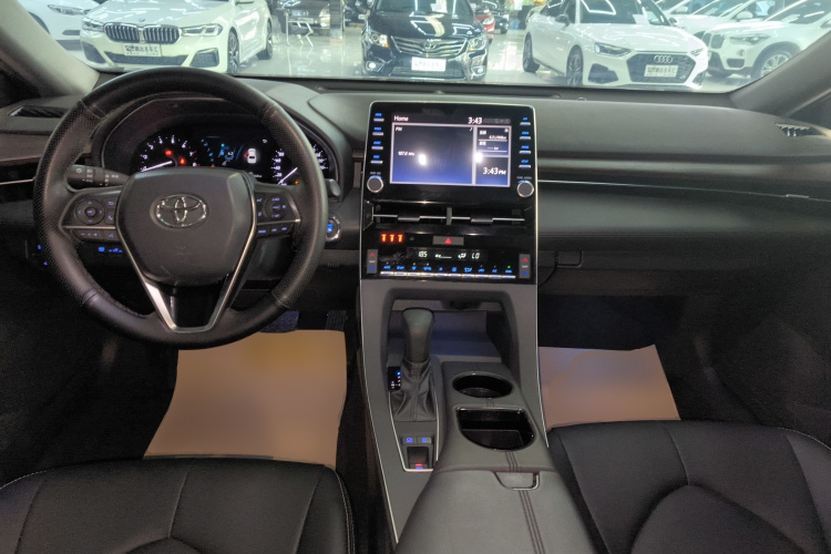 丰田 亚洲龙 2019款 2.0L 进取版 国VI中控内饰12