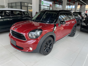 MINI Countryman 2016款 1.6T COOPER ALL4 Fun装备控