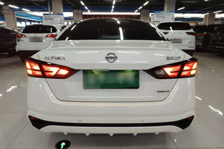 日产 天籁 2021款 2.0L XL 舒适版车身外观6004