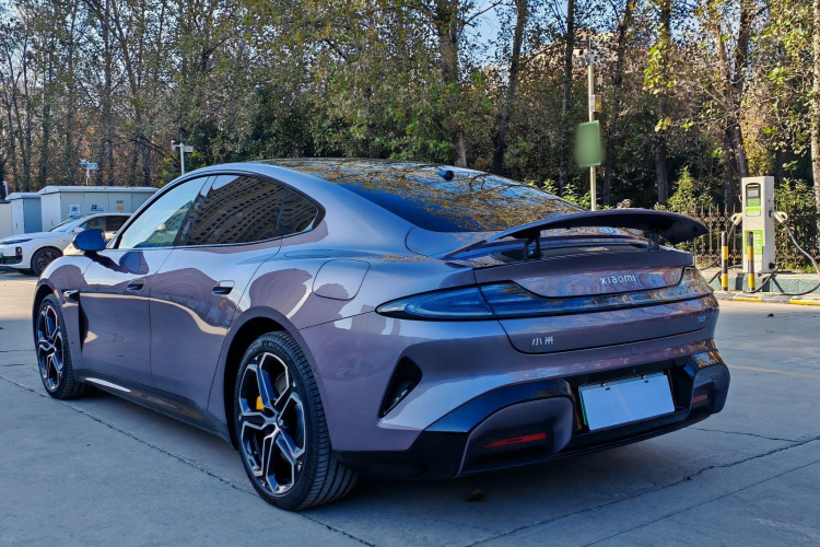 小米汽车 小米SU7 2024款 后驱超长续航高阶智驾Pro版车身外观6008