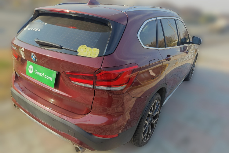 宝马X1 2021款 改款 xDrive25Li 尊享型车身外观6005