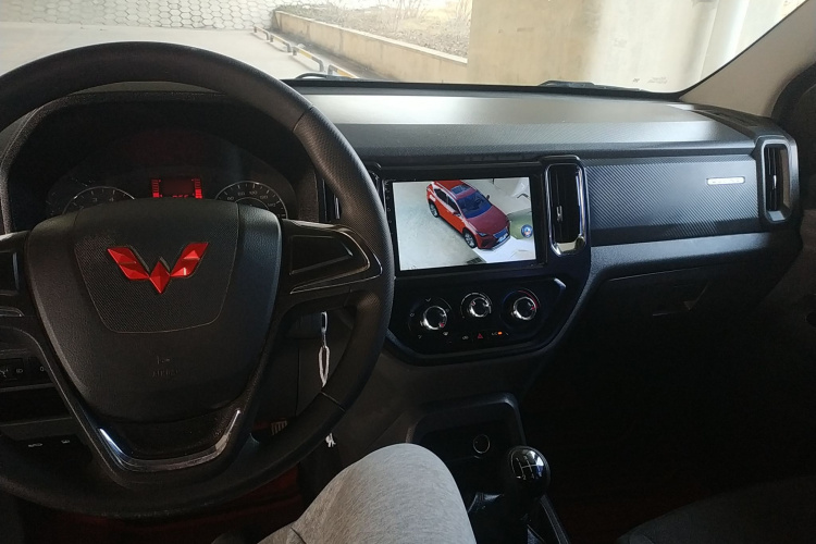 五菱汽车 五菱征途 2021款 1.5L进取型LAR中控内饰7002