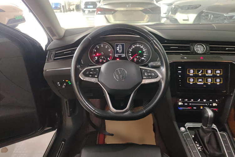 大众 迈腾 2020款 330TSI DSG 领先型中控内饰13