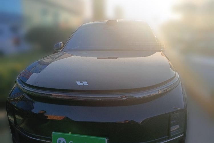 理想汽车 理想L8 2024款 Max车身外观2