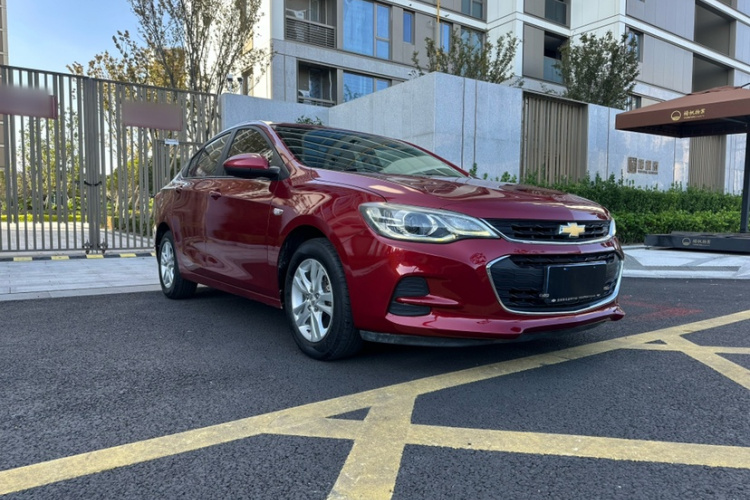 雪佛兰 科沃兹 2019款 320 自动欣悦版车身外观6004