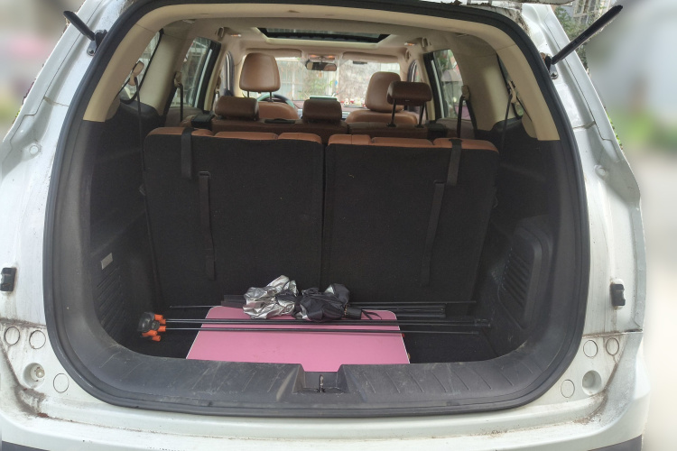 北汽幻速S7 2018款 1.5T 自动尊贵型中控内饰23