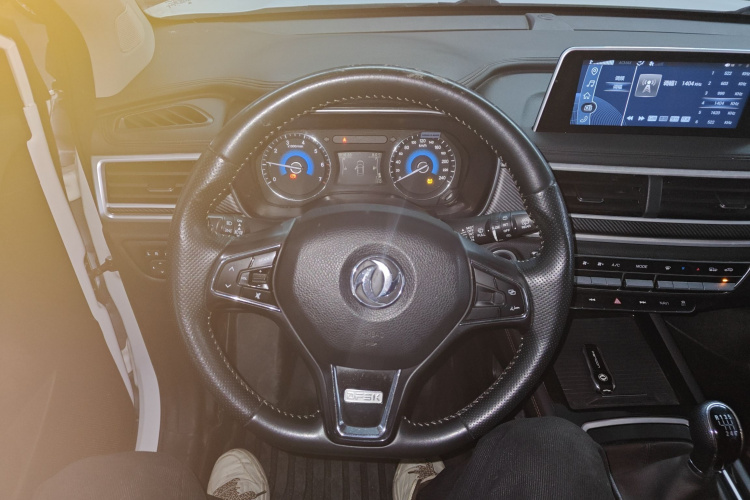 东风风光 风光580 2021款 ☆星版 1.5T 手动豪华型局部细节13