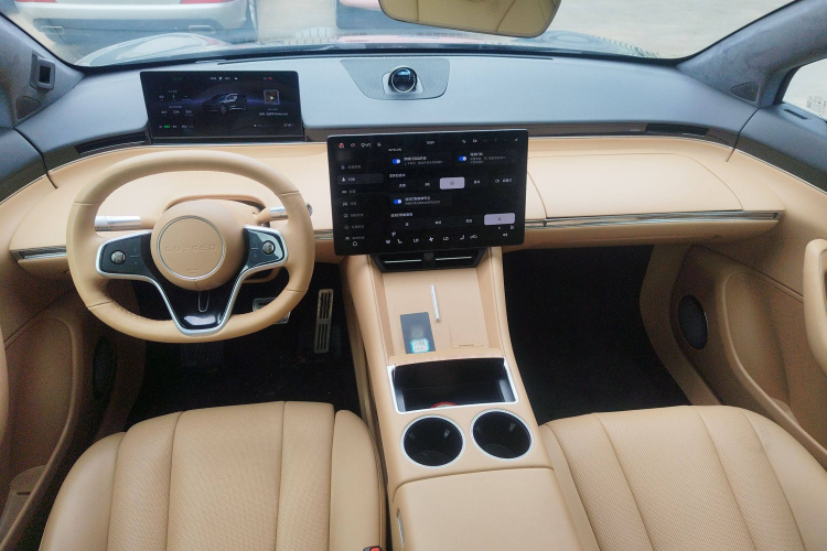 鸿蒙智行 智界R7 2024款 纯电 736km UItra中控内饰7002