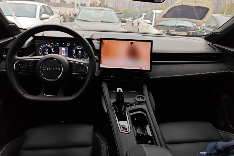 领克03 2023款 1.5TD DCT劲Plus中控内饰12