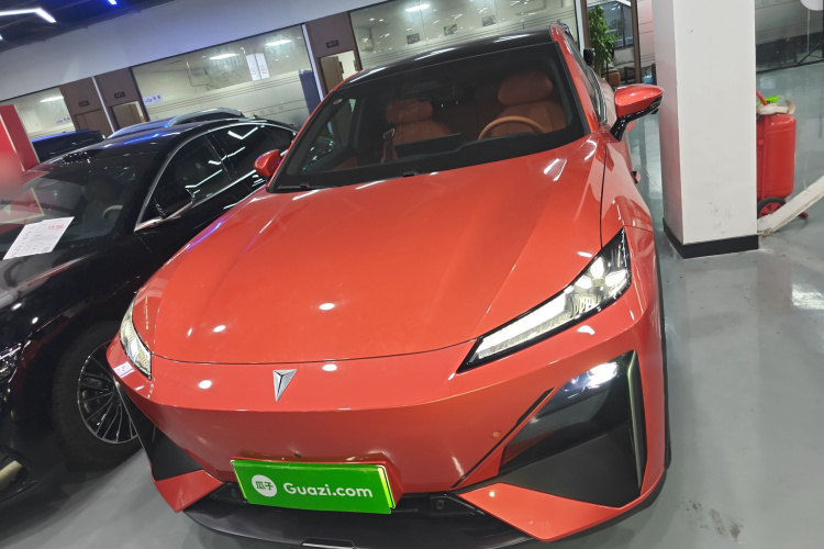 深蓝汽车 深蓝S07 2024款 215Max 乾崑智驾ADS SE增程版车身外观2