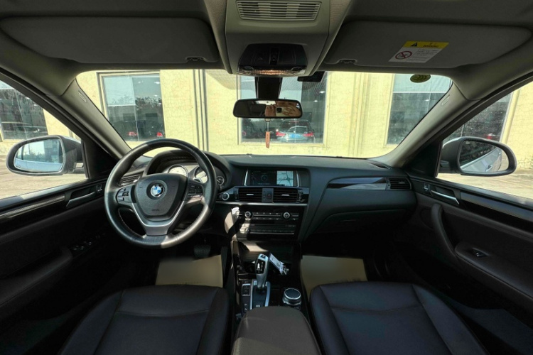 宝马X4 2014款 xDrive20i X设计套装中控内饰7002