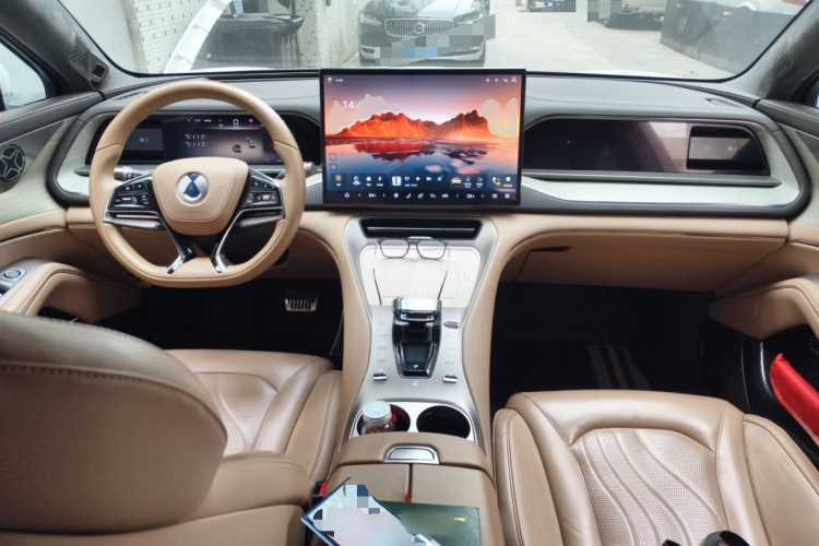 腾势N7 2023款 超长续航版中控内饰12