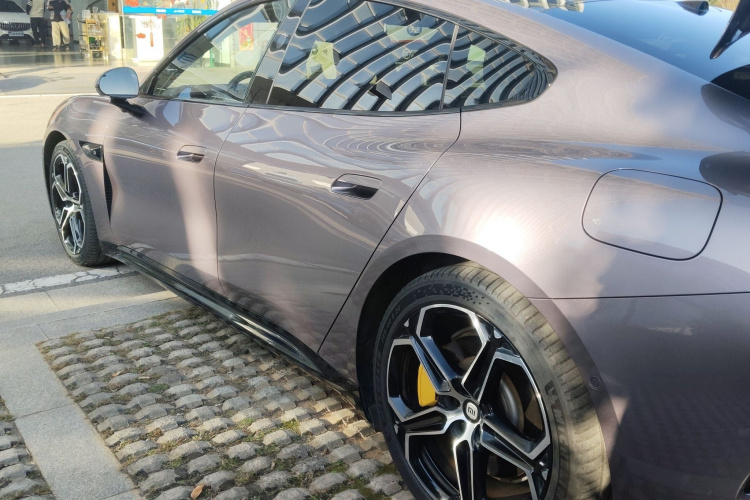 小米汽车 小米SU7 2024款 四驱超长续航高阶智驾Max版车身外观4