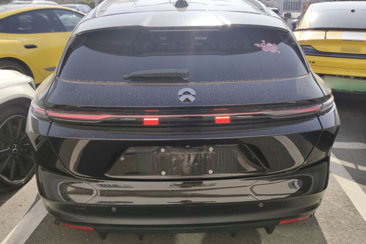 蔚来ET5T 2023款 75kWh Touring车身外观6