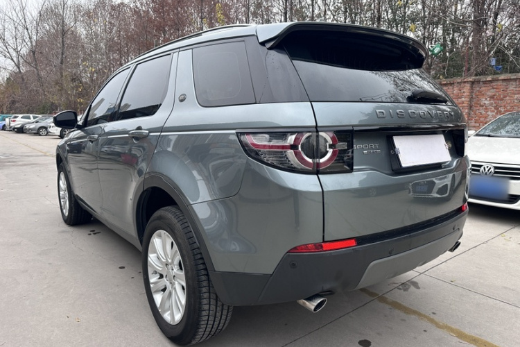 路虎 发现神行 2016款 2.0T SE车身外观6002