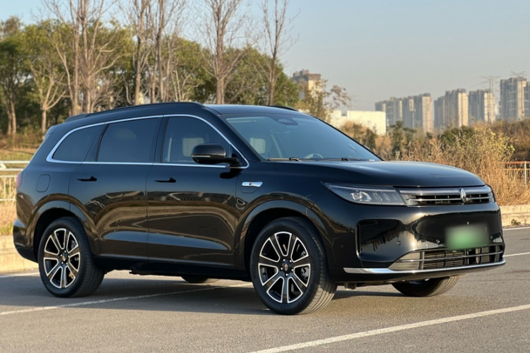 鸿蒙智行 问界M7 2024款 1.5T 智驾后驱Pro版 6座车身外观6001