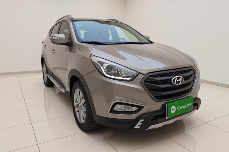 北京现代ix35 2013款 2.0L 自动两驱智能型GLS 国IV车身外观3