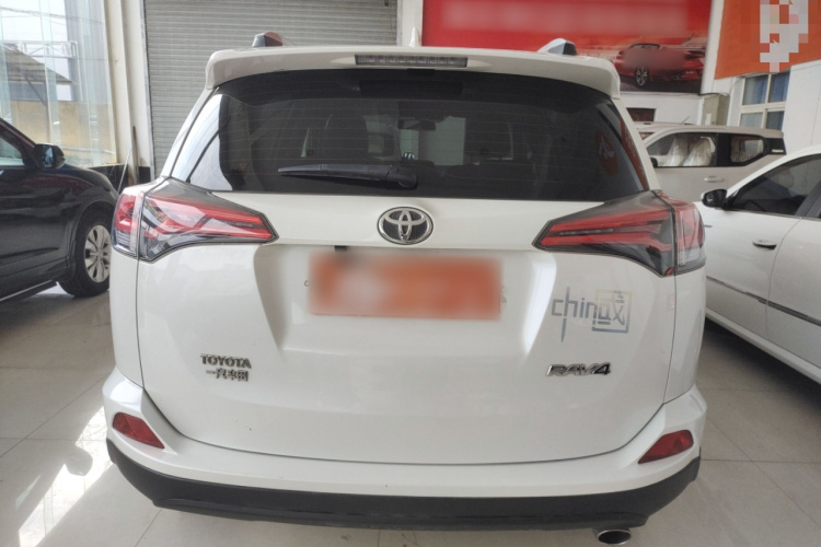 丰田 RAV4荣放 2019款 2.0L CVT两驱先锋版 国V车身外观6