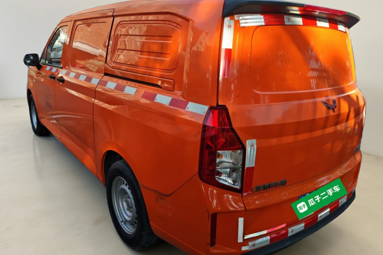 五菱汽车 五菱征程 2021款 1.5T 手动舒适型封窗版车身外观5