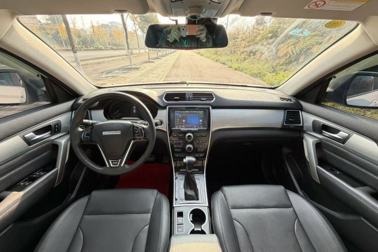 哈弗H2 2017款 红标 1.5T 自动两驱豪华型中控内饰7002