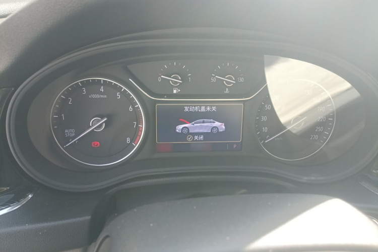 别克 君威 2021款 552T 精英型局部细节14