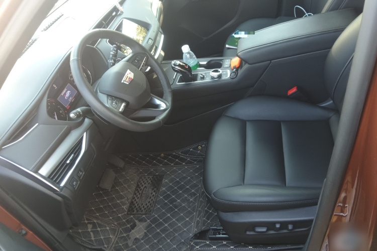 凯迪拉克XT4 2021款 28T 两驱领先型中控内饰19