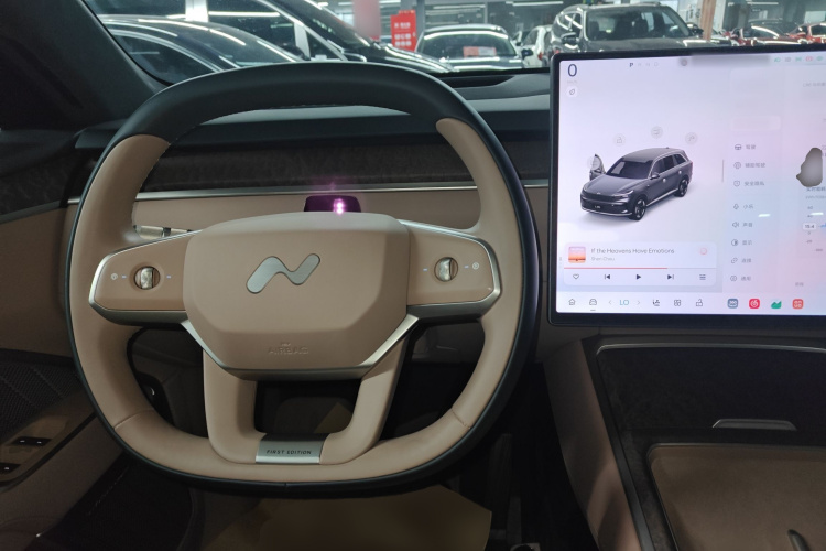 乐道L90 2025款 Pro 六座版中控内饰13