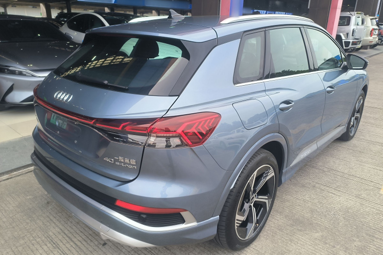 奥迪Q4 e-tron 2024款 40 e-tron 创境版车身外观7