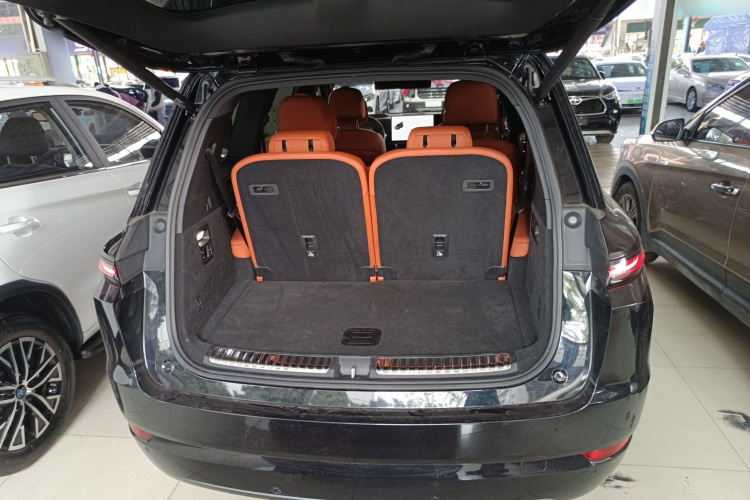 理想汽车 理想L9 2022款 Max机舱底盘23