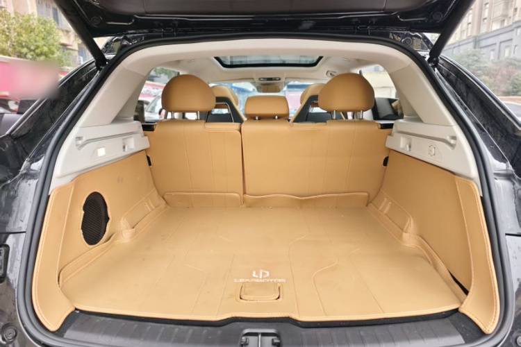 零跑汽车 零跑C11 2024款 纯电 580尊享版中控内饰7003