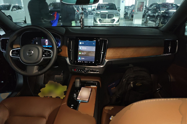 沃尔沃S90 2025款 B5 智逸豪华版中控内饰7002