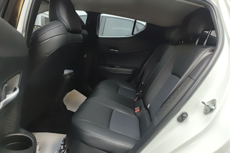 丰田C-HR 2021款 2.0L 豪华版中控内饰7004