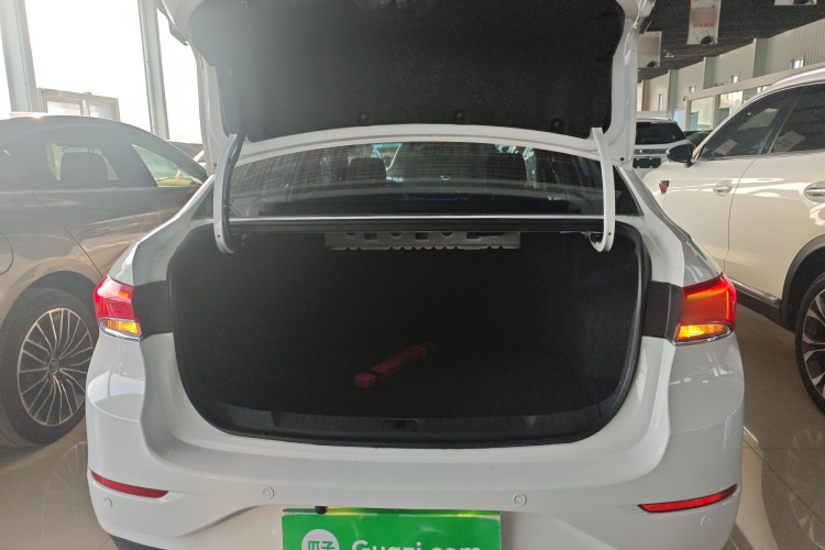 别克 英朗 2021款 1.3T 自动轻混动进取型局部细节23