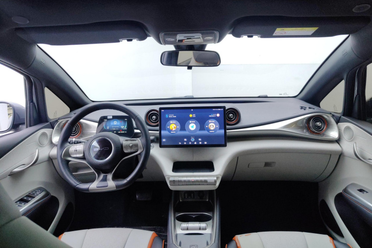 比亚迪 海豚 2021款 405km 时尚版中控内饰12