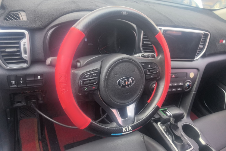 起亚KX5 2016款 2.0L 自动两驱GL中控内饰13