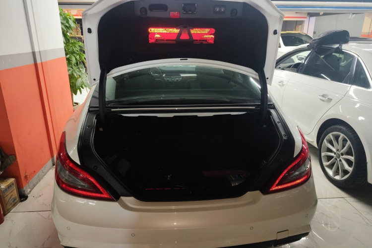 奔驰CLS 2012款 CLS 350 CGI机舱底盘23
