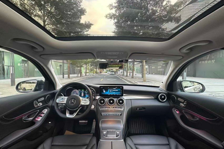 奔驰C级 2020款 C 260 L 运动版车身外观6011