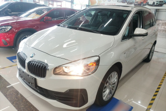 宝马2系多功能旅行车 2019款 220i 领先型