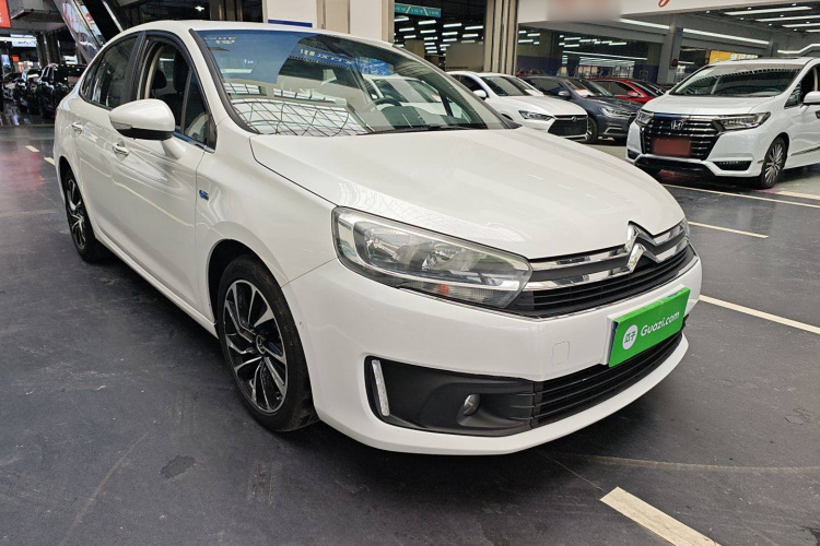 雪铁龙 C4世嘉 2016款 1.6THP 自动旗舰型车身外观6002