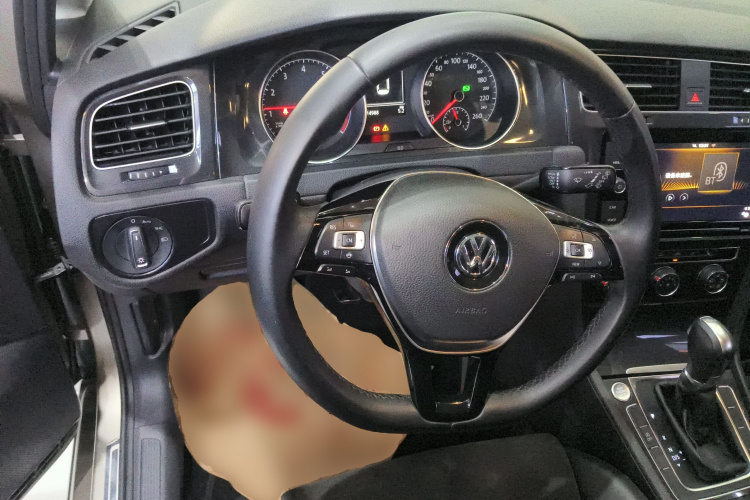 大众 高尔夫 2019款 280TSI DSG豪华型 国V中控内饰13