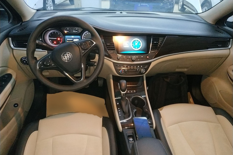 别克 威朗 2019款 三厢 15S 自动领先型中控内饰12