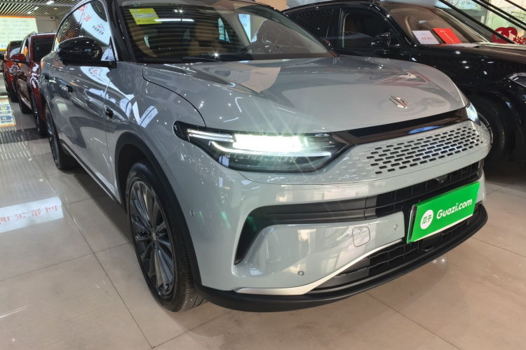 零跑汽车 零跑C11 2024款 增程 300尊享版车身外观3