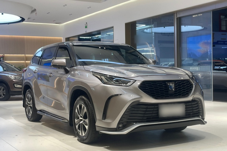 丰田 皇冠陆放 2021款  2.5L HEV两驱精英版车身外观6002