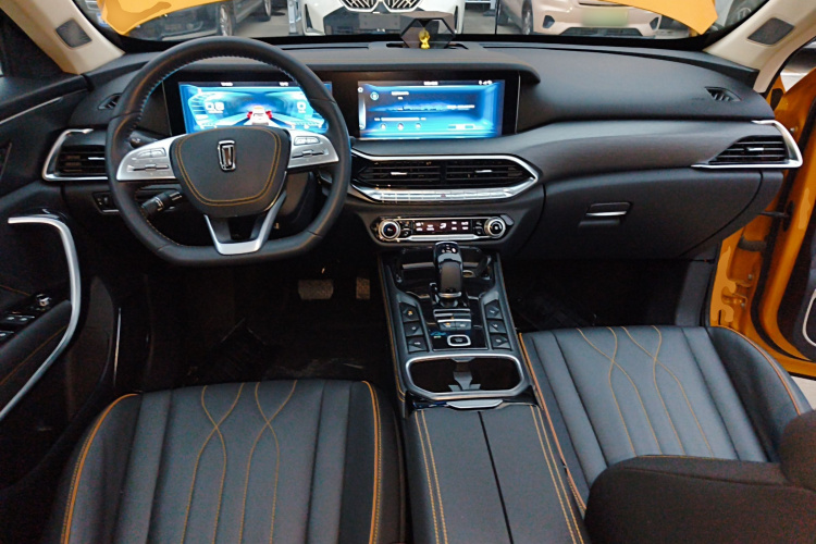 奔腾T77 2021款 PRO 280 TID 自动尊贵型中控内饰7002