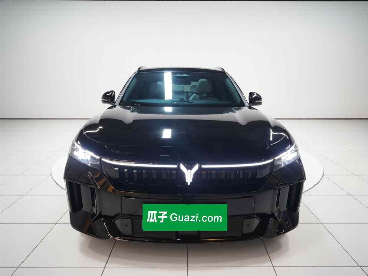 岚图汽车 岚图FREE 2025款 318 259km 四驱探索版(1)