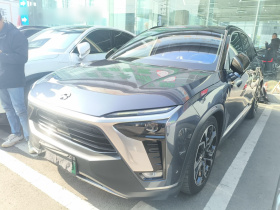 蔚来ES8 2020款 415KM 签名版 六座版