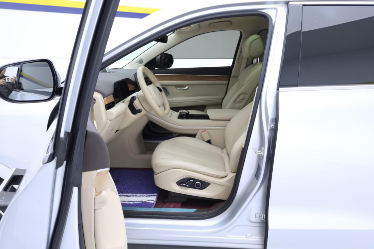 鸿蒙智行 问界M7 2024款 1.5T 后驱Plus版 5座中控内饰19