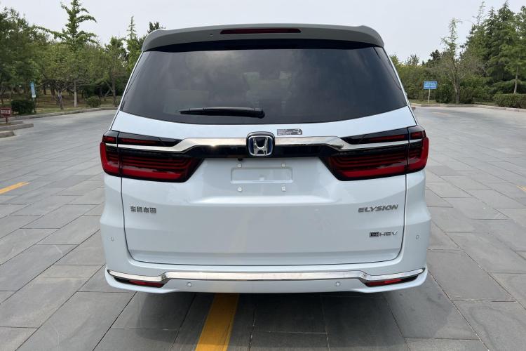 本田 艾力绅 2024款 2.0L e:HEV 豪华版车身外观6006